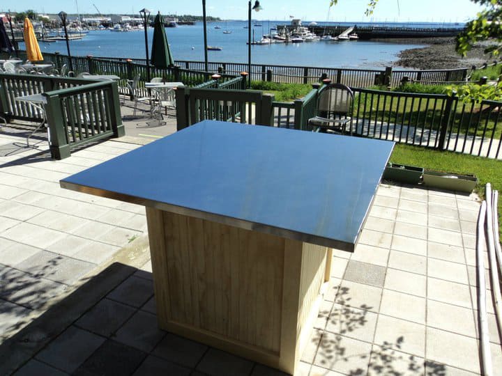 Custom-table